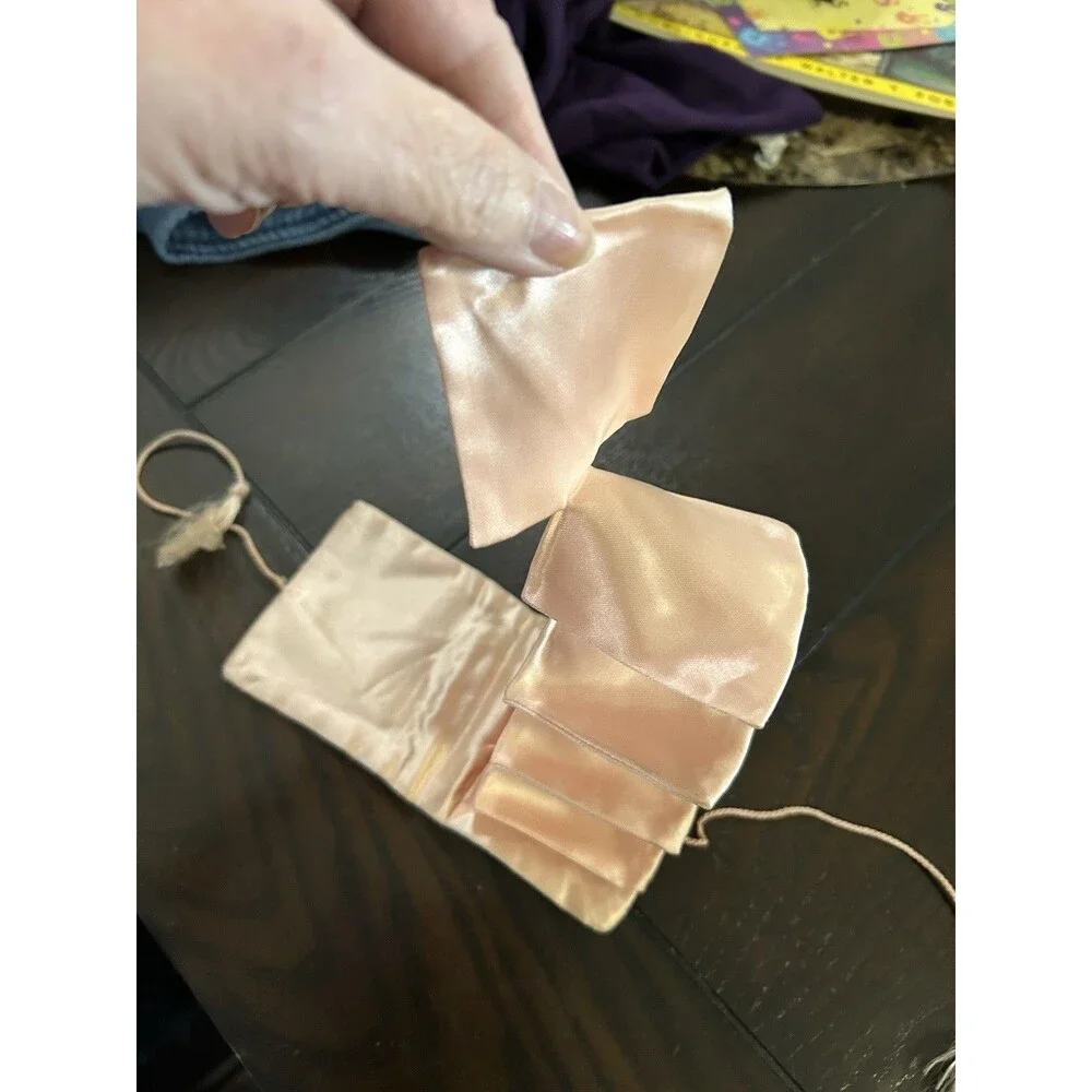 Vintage Floral Silk Jewelry Pouch 2.5x2.5 inch 6 Pockets